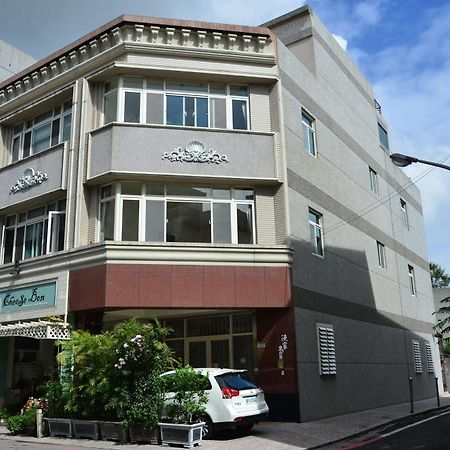 Fish Fun House Apartment เมืองฮวาเหลียน ภายนอก รูปภาพ